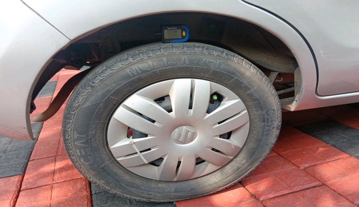 2013 Maruti Alto 800 LXI, Petrol, Manual, 31,843 km, tyre
