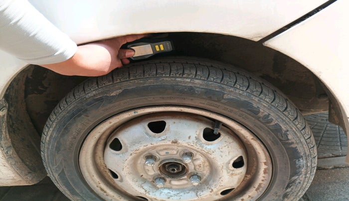 2010 Maruti Zen Estilo LXI, Petrol, Manual, 78,628 km, tyre