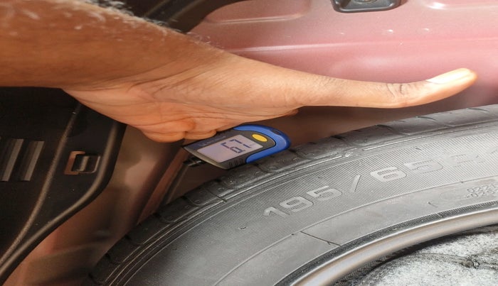 2023 Hyundai VENUE SX (O) 1.0 TURBO DCT, Petrol, Automatic, 11,347 km, tyre