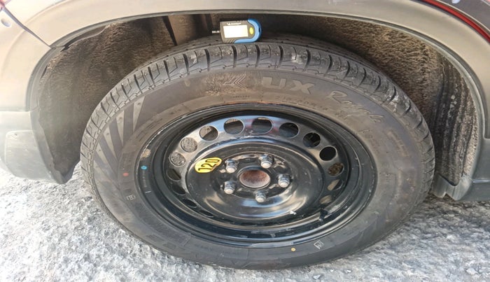 2018 Maruti Vitara Brezza ZDI PLUS AT DUAL TONE, Diesel, Automatic, 82,166 km, tyre