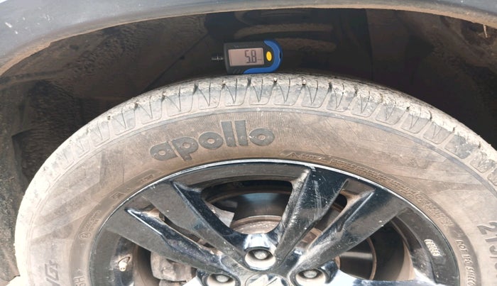 2019 Maruti Vitara Brezza ZDI PLUS AMT, Diesel, Automatic, 1,42,435 km, tyre