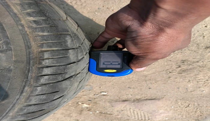 2011 Tata Nano STD, Petrol, Manual, 48,941 km, tyre