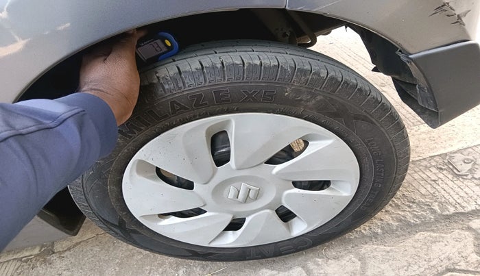 2017 Maruti Celerio VXI, Petrol, Manual, 63,204 km, tyre