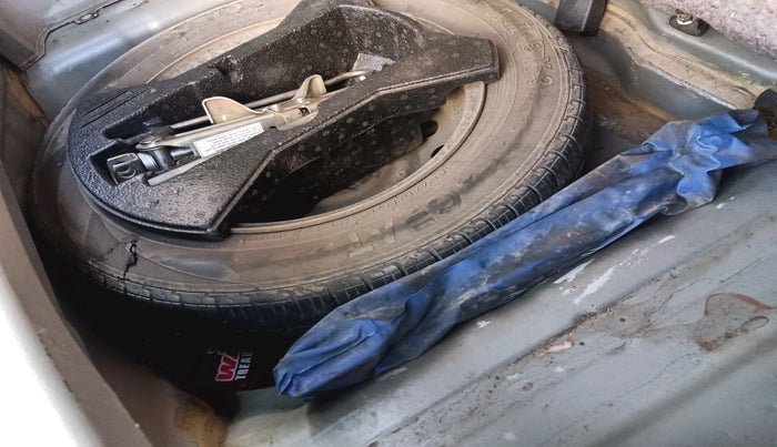 2017 Maruti Celerio VXI, Petrol, Manual, 63,204 km, tyre