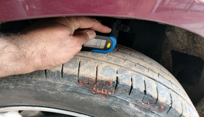 2018 Mahindra MARAZZO M4 7 STR, Diesel, Manual, 95,129 km, tyre