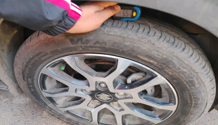 2023 Maruti XL6 ZETA CNG, Petrol, Manual, 75,038 km, tyre