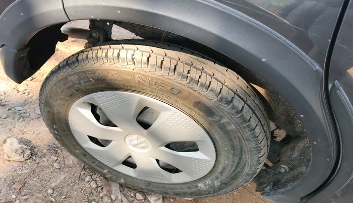 2023 Maruti Alto K10 VXI PLUS, Petrol, Manual, 6,543 km, tyre