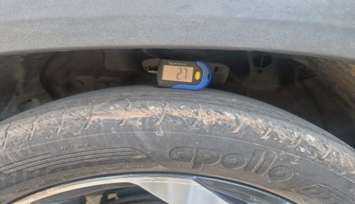 2022 Hyundai ALCAZAR 2.0 SIGNATURE (O) AT 7STR, Petrol, Automatic, 47,759 km, tyre