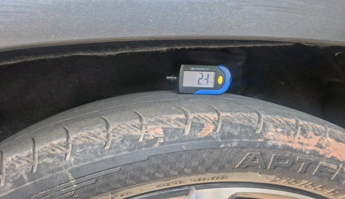 2022 Hyundai ALCAZAR 2.0 SIGNATURE (O) AT 7STR, Petrol, Automatic, 47,759 km, tyre