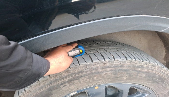 2021 Tata Harrier XZ PLUS 2.0L DARK EDITION, Diesel, Manual, 1,47,270 km, tyre