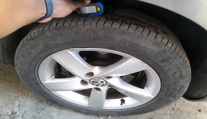 2011 Volkswagen Passat COMFORTLINE DSG, Diesel, Automatic, 1,41,171 km, tyre