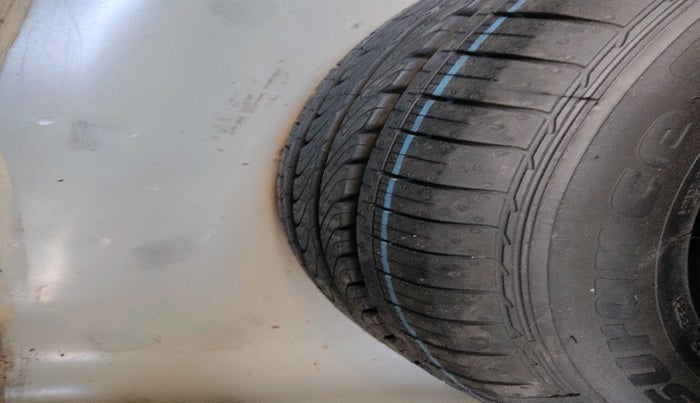 2014 Maruti Ciaz ZXI AT, Petrol, Automatic, 83,018 km, tyre