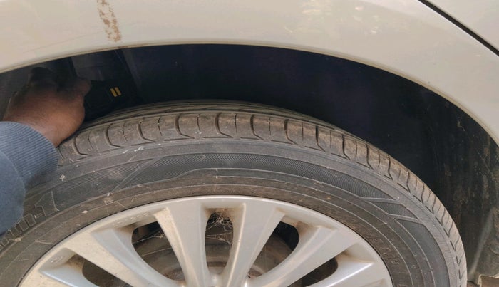 2014 Maruti Ciaz ZXI AT, Petrol, Automatic, 83,018 km, tyre