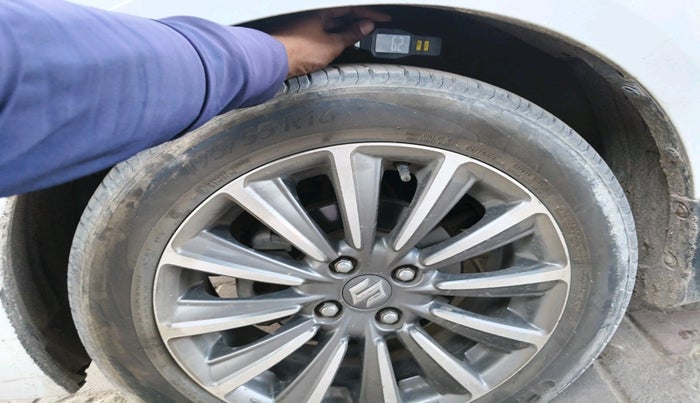 2019 Maruti Ciaz ALPHA 1.5 SHVS PETROL, Petrol, Manual, 75,301 km, tyre