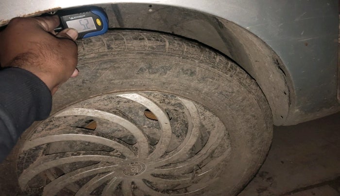 2016 Datsun Redi Go T (O), Petrol, Manual, 60,125 km, tyre