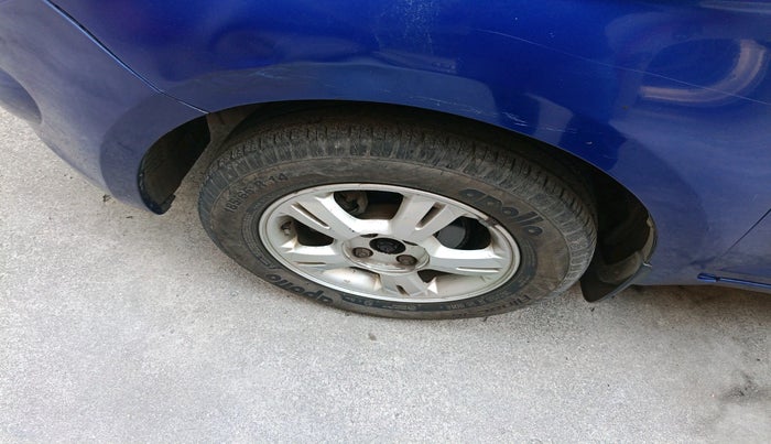 2011 Hyundai i20 SPORTZ 1.2, Petrol, Manual, 64,490 km, tyre