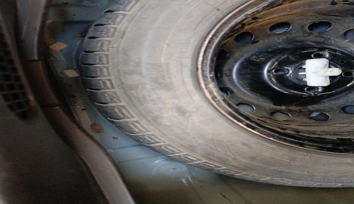 2011 Hyundai i20 SPORTZ 1.2, Petrol, Manual, 64,490 km, tyre