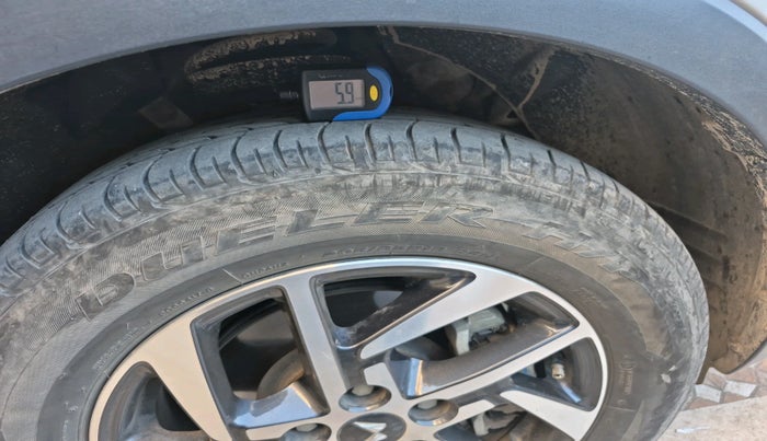 2024 Mahindra XUV300 W8 (O) 1.5 DIESEL, Diesel, Manual, 35,254 km, tyre