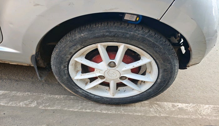 2012 Tata Nano LX, Petrol, Manual, 64,765 km, tyre