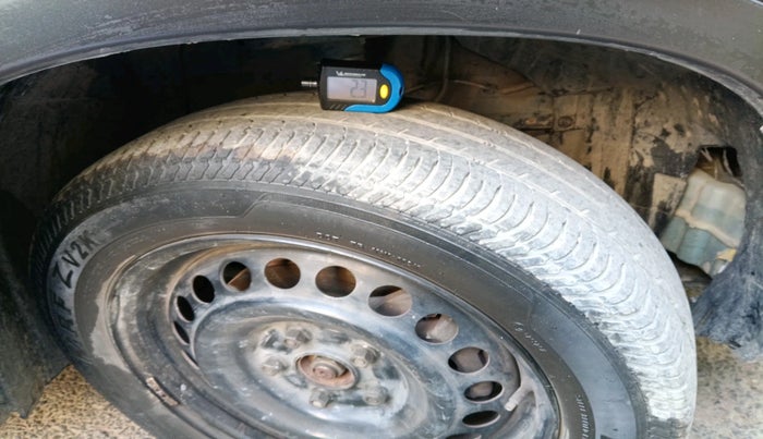 2018 Maruti Vitara Brezza VDI (O), Diesel, Manual, 54,113 km, tyre