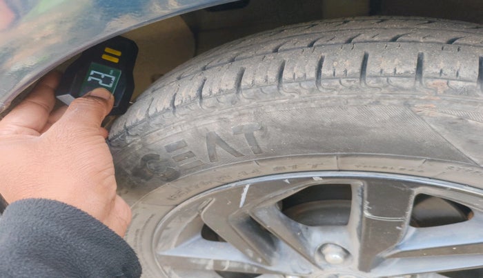 2022 Hyundai GRAND I10 NIOS SPORTZ 1.2 KAPPA VTVT CNG, Petrol, Manual, 86,459 km, tyre