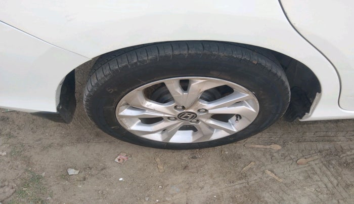 2019 Honda Amaze 1.5L I-DTEC VX, Diesel, Manual, 1,69,448 km, tyre