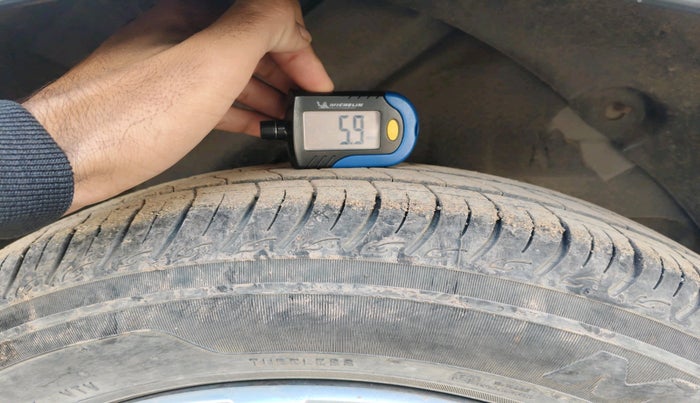 2011 Hyundai i20 MAGNA 1.2, Petrol, Manual, 47,745 km, tyre