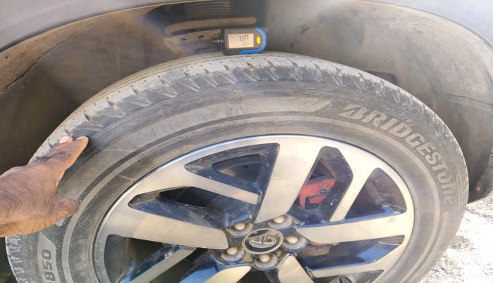 2023 Tata Safari XZA PLUS 2.0L RED DARK EDITION, Diesel, Automatic, 21,359 km, tyre