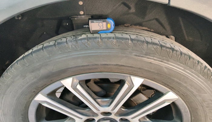 2023 Mahindra XUV700 AX 7 LUXURY P AT 7 STR, Petrol, Automatic, 11,419 km, tyre