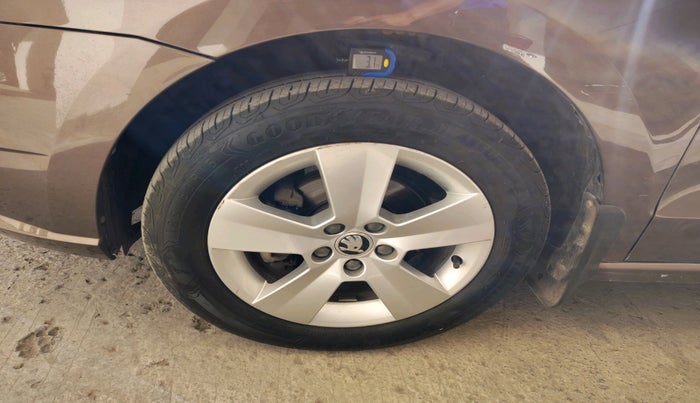 2020 Skoda Rapid 1.0 AMBITION TSI MT, Petrol, Manual, 52,195 km, tyre