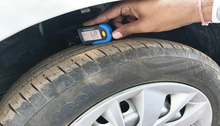 2025 Maruti Baleno SIGMA PETROL 1.2, Petrol, Manual, 4,935 km, tyre