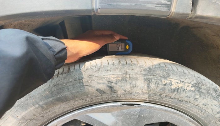 2024 Maruti BREZZA VXI S-CNG, Petrol, Manual, 17,612 km, tyre