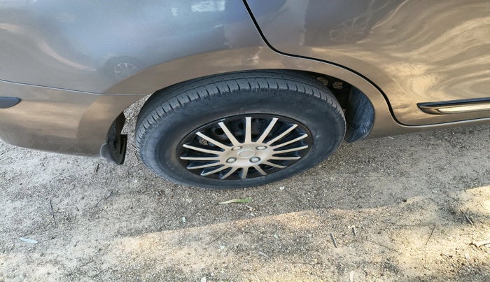 2018 Maruti Dzire VXI, Petrol, Manual, 48,635 km, tyre