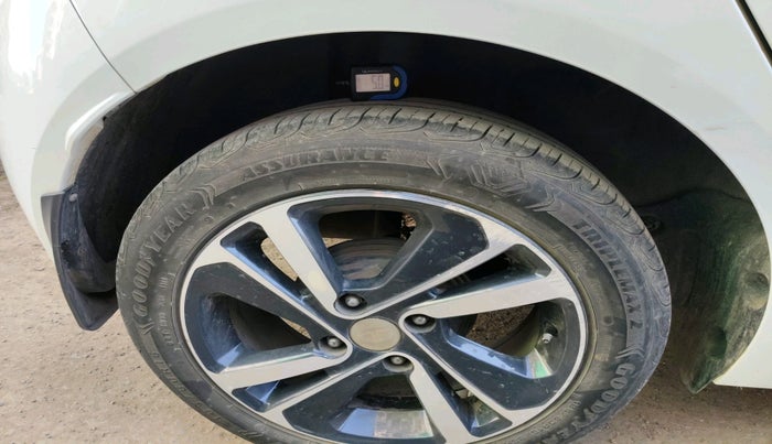 2022 Tata ALTROZ XZA, Petrol, Automatic, 27,010 km, tyre