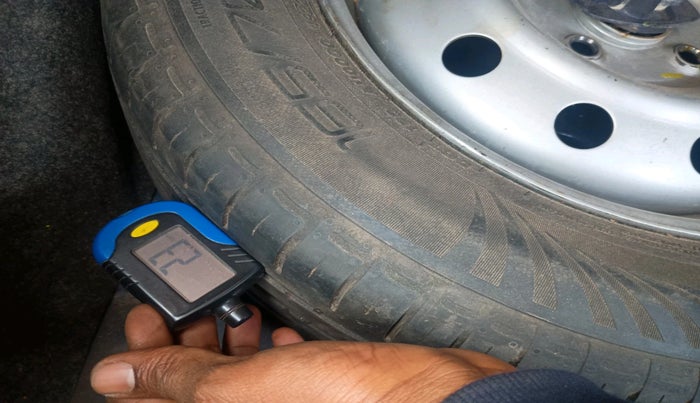 2020 Maruti Dzire LXI, Petrol, Manual, 45,654 km, tyre