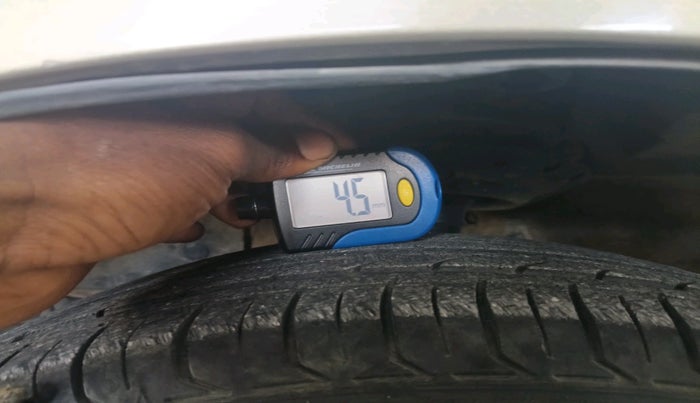 2010 Honda City 1.5L I-VTEC V MT, Petrol, Manual, 66,667 km, tyre