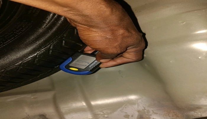 2010 Honda City 1.5L I-VTEC V MT, Petrol, Manual, 66,667 km, tyre