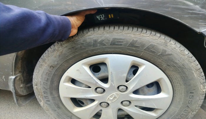 2010 Hyundai i10 MAGNA 1.2, Petrol, Manual, 1,05,403 km, tyre