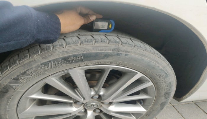 2014 Toyota Corolla Altis VL CVT PETROL, Petrol, Automatic, 47,262 km, tyre