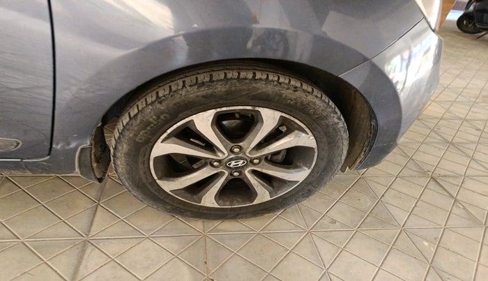 2014 Hyundai Xcent SX 1.2 (O), Petrol, Manual, 75,389 km, tyre