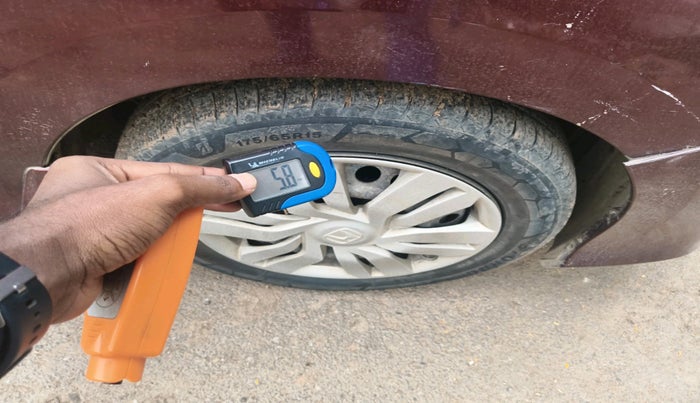 2015 Honda City 1.5L I-DTEC SV, Diesel, Manual, 1,77,633 km, tyre