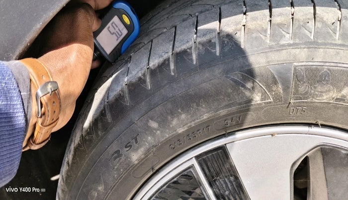 2022 MG ZS EV EXCLUSIVE, Electric, Automatic, 32,411 km, tyre