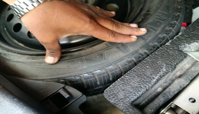 2018 Maruti Wagon R 1.0 VXI AMT, Petrol, Automatic, 46,241 km, tyre