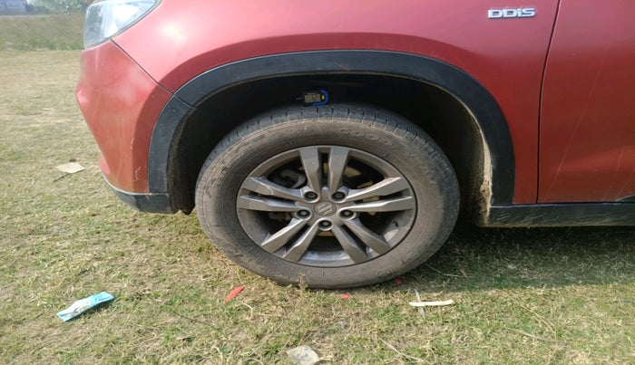 2016 Maruti Vitara Brezza ZDI PLUS DUAL TONE, Diesel, Manual, 61,667 km, tyre