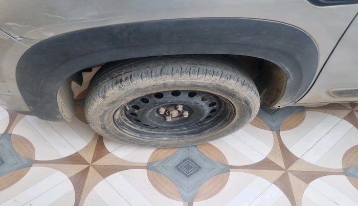 2021 Renault Kiger RXE MT, Petrol, Manual, 13,890 km, tyre