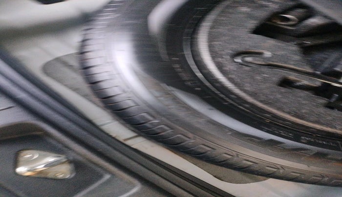 2019 Hyundai Creta SX AT 1.6 PETROL, Petrol, Automatic, 93,560 km, tyre