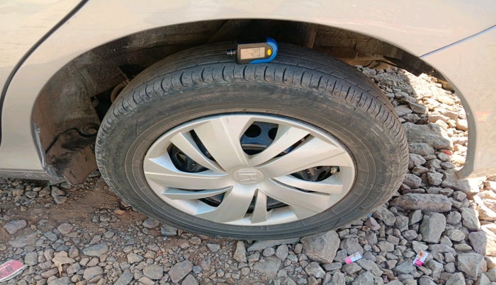 2021 Honda Amaze 1.2L I-VTEC S, Petrol, Manual, 77,346 km, tyre