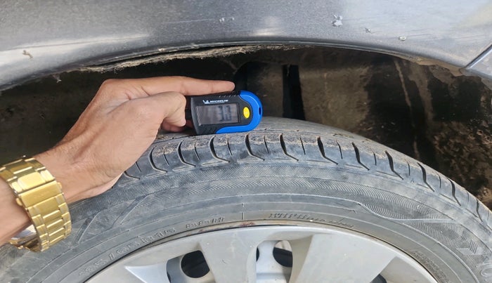 2015 Maruti Baleno SIGMA DIESEL 1.3, Diesel, Manual, 1,19,132 km, tyre