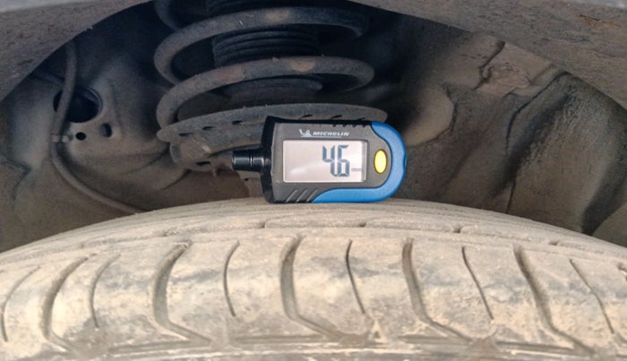 2015 Hyundai Creta SX PLUS AT 1.6 DIESEL, Diesel, Automatic, 1,46,063 km, tyre