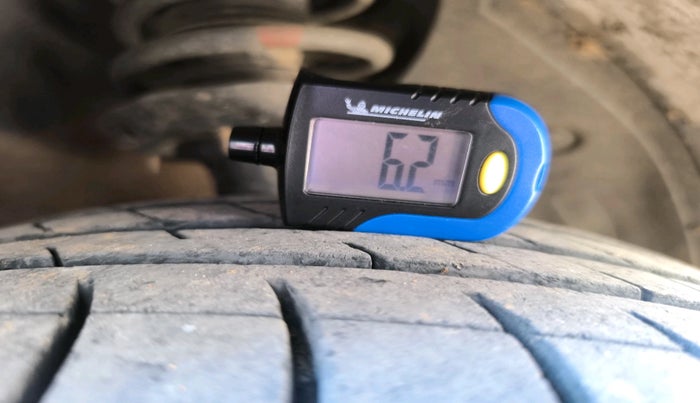 2022 KIA SONET HTK PLUS 1.5, Diesel, Manual, 1,00,670 km, tyre